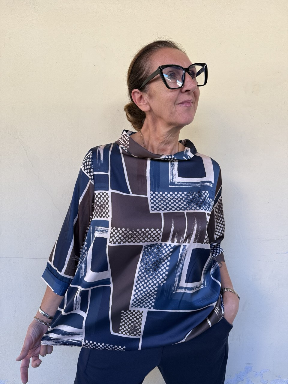 Blusa Cilindro Geometria