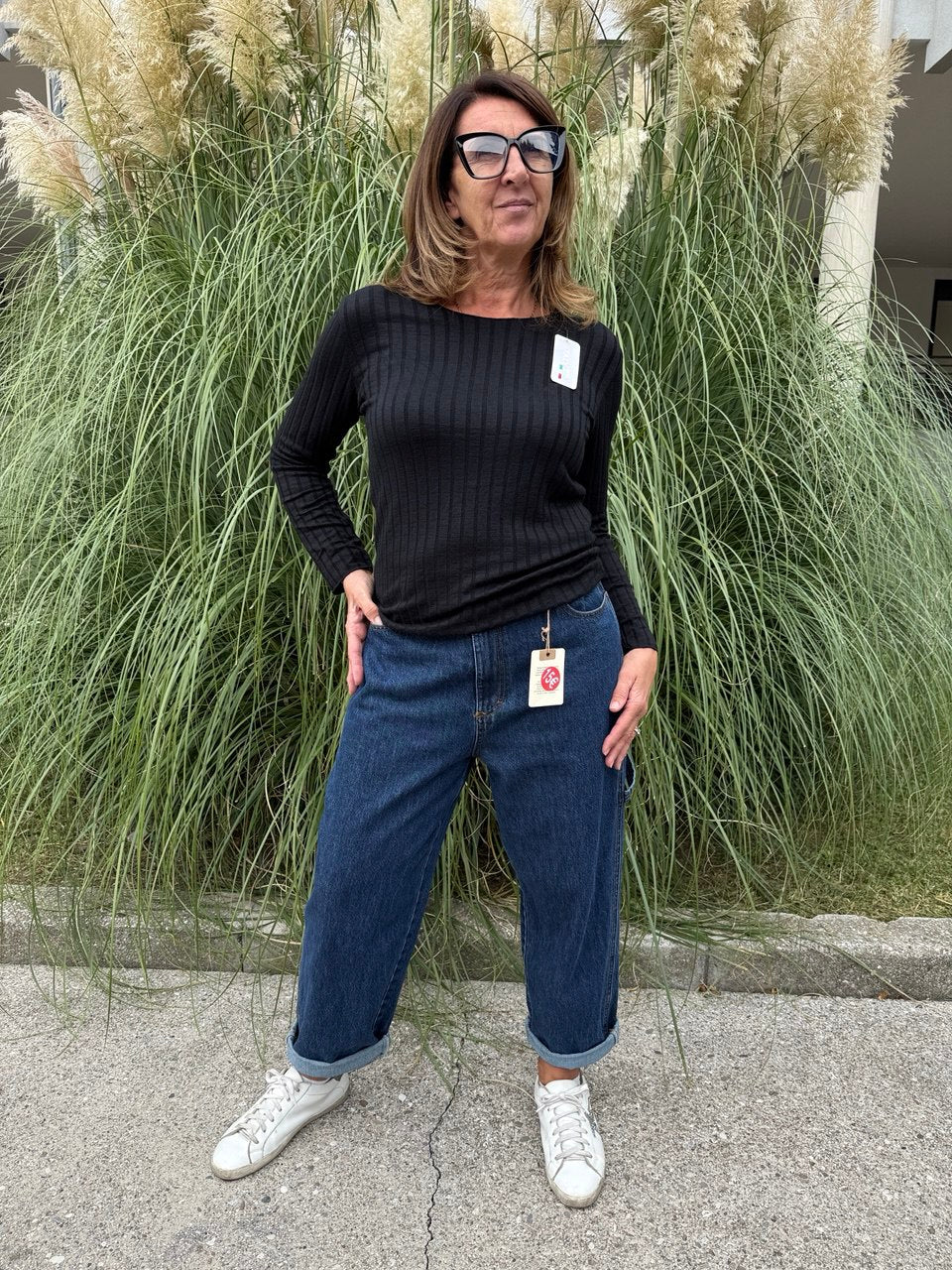 Look maglia costine + jeans Baggy