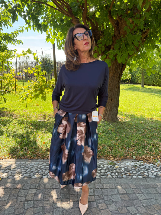 Look blusa Elga + gonna Marzia