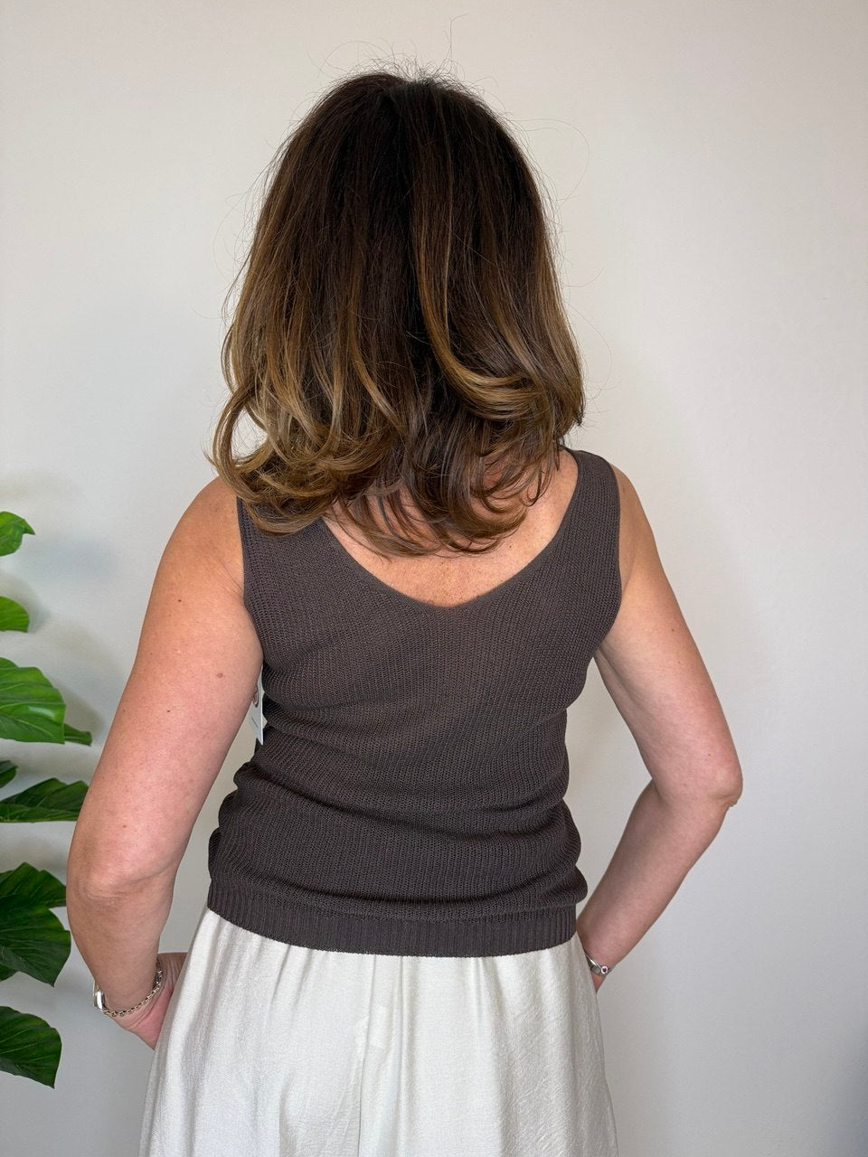 Spring Sleeveless T-shirt