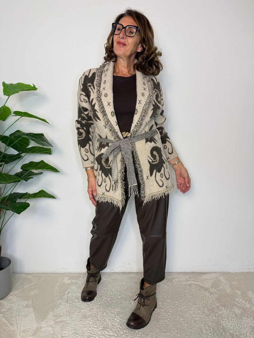 Cardigan Maori