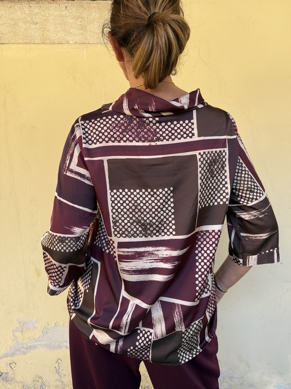 Blusa Cilindro Geometria