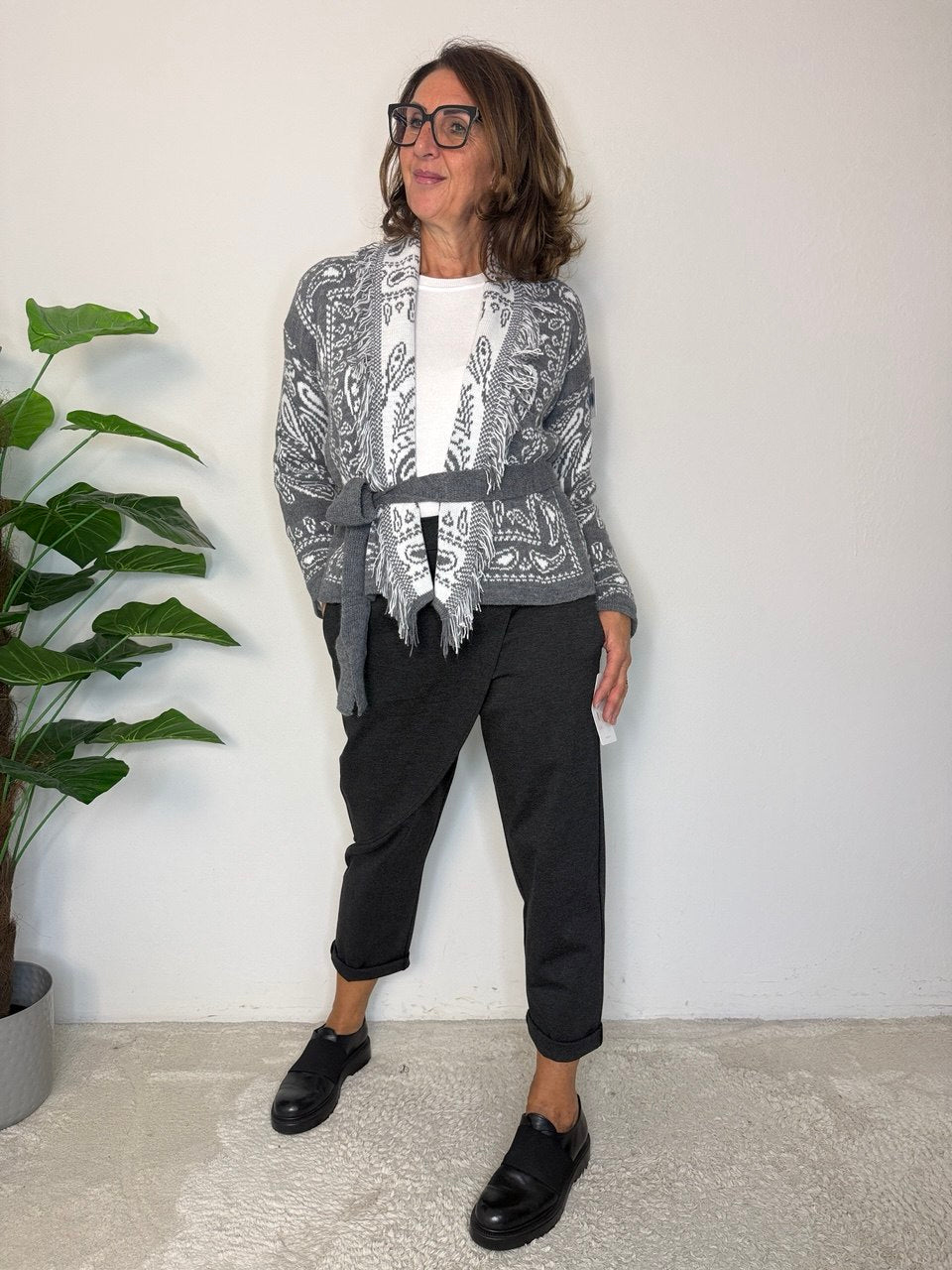 Cardigan Fiji