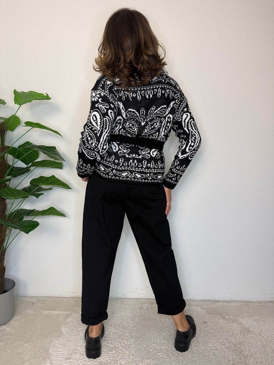Cardigan Fiji
