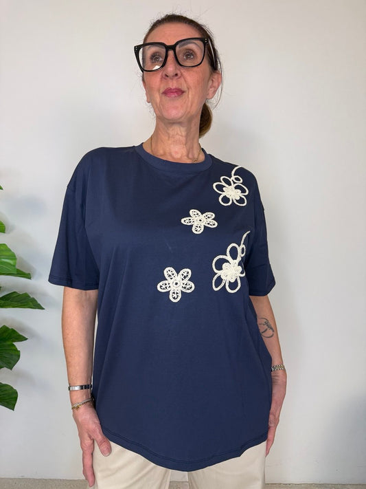 T-shirt Holly Over